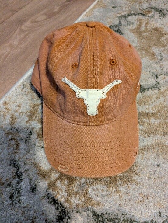Colosseum Other - Classic Texas Longhorn Logo Distressed Tan Baseball Cap - Men Accessories